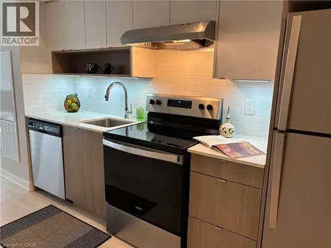 1119 Cooke Boulevard Burlington ON L7T 0C7