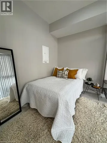 1119 Cooke Boulevard Burlington ON L7T 0C7
