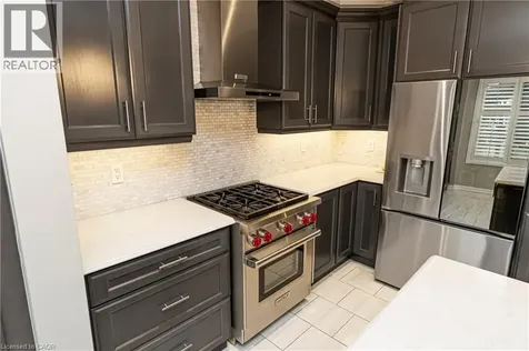 355 Wisteria Way Oakville ON L6M 1L6