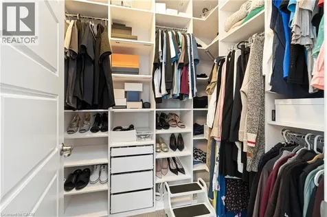 355 Wisteria Way Oakville ON L6M 1L6