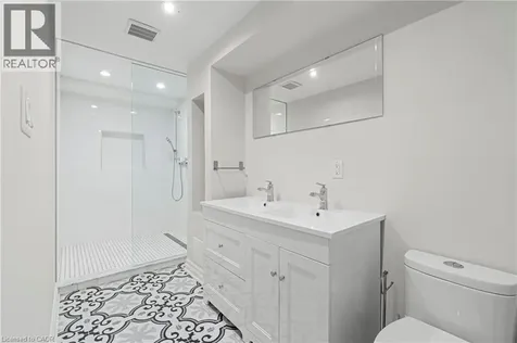 355 Wisteria Way Oakville ON L6M 1L6