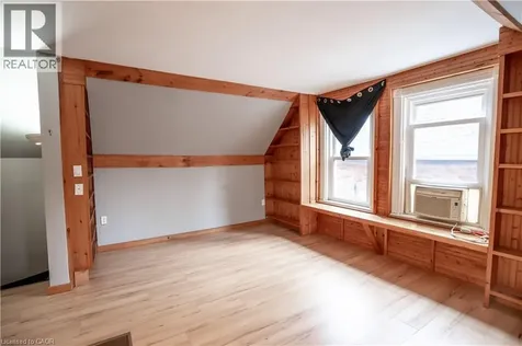 127 East Avenue South Hamilton ON L8N 2T6