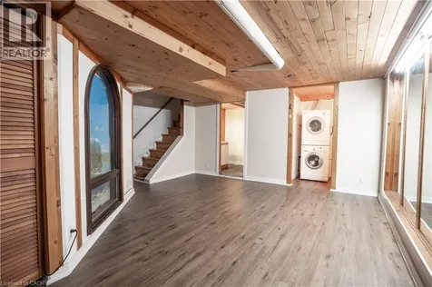 127 East Avenue South Hamilton ON L8N 2T6