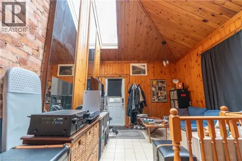 127 East Avenue South Hamilton ON L8N 2T6