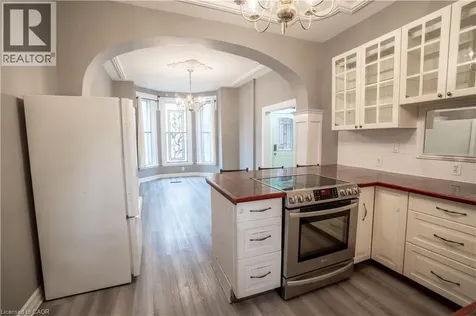 127 East Avenue South Hamilton ON L8N 2T6