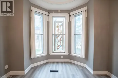 127 East Avenue South Hamilton ON L8N 2T6