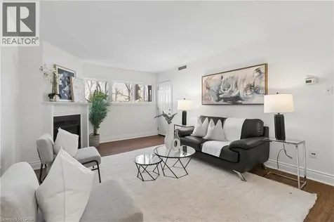 15 Hofstetter Avenue Kitchener ON N2A 3Z7