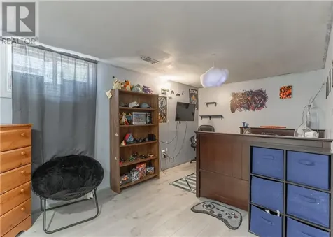 83 Roseland Drive Wahnapitae ON P0M 3C0