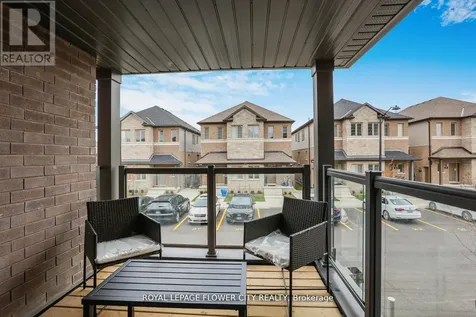 205 West Oak Trail Kitchener ON N2R 0R9
