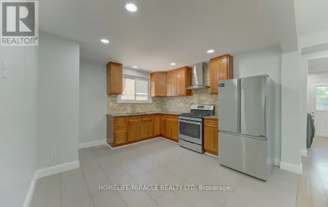 80 Lower Canada Crescent Kitchener ON N2P 1E8