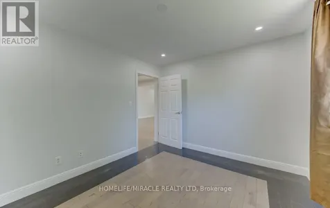 80 Lower Canada Crescent Kitchener ON N2P 1E8