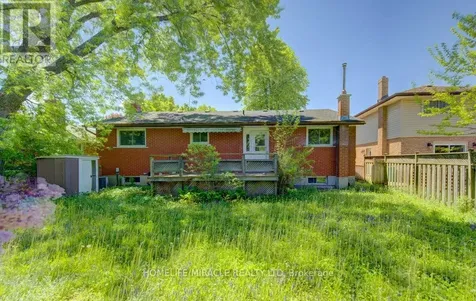 80 Lower Canada Crescent Kitchener ON N2P 1E8