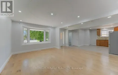 80 Lower Canada Crescent Kitchener ON N2P 1E8