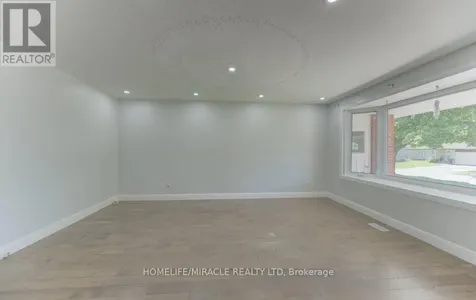 80 Lower Canada Crescent Kitchener ON N2P 1E8