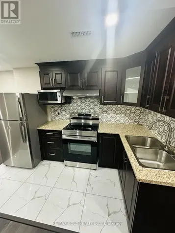305 Sedgewood Street Kitchener ON N2P 0J6