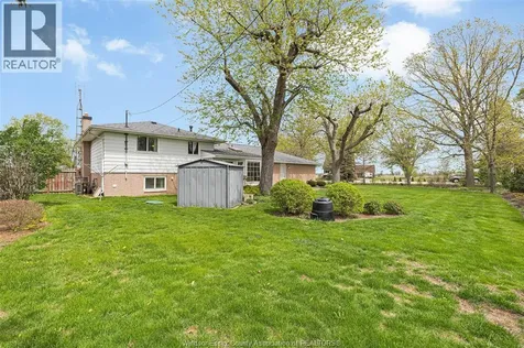 1799 Golfview Drive Lasalle ON N9J 1E1