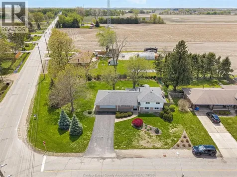 1799 Golfview Drive Lasalle ON N9J 1E1