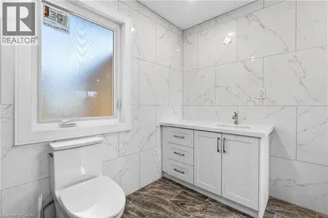 8 Cornell Avenue Stoney Creek ON L8E 5N2