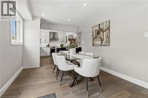 2485 Woburn Crescent Oakville ON L6L 5E8