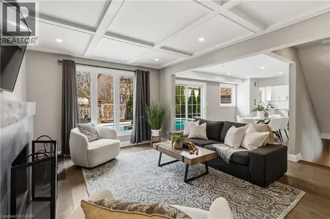 2485 Woburn Crescent Oakville ON L6L 5E8
