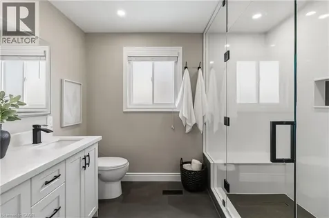 2485 Woburn Crescent Oakville ON L6L 5E8