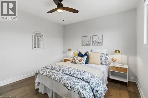 2485 Woburn Crescent Oakville ON L6L 5E8