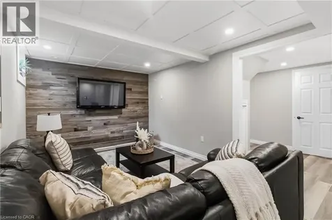 2485 Woburn Crescent Oakville ON L6L 5E8