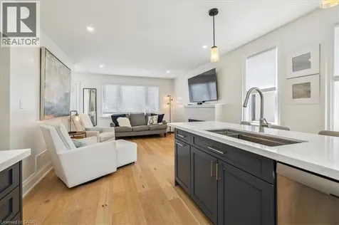 2113 New Street Burlington ON L7R 1H7