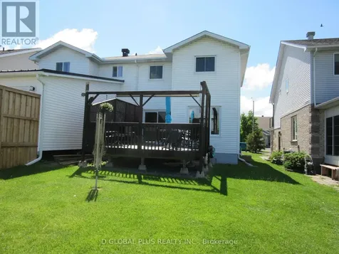 121 Hemlock Crescent North Cornwall ON K6H 7L7
