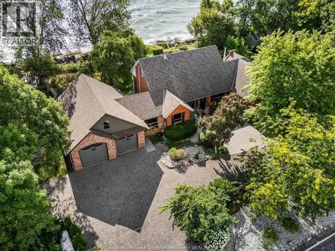 266 East Beach Road Leamington ON N8H 3V7