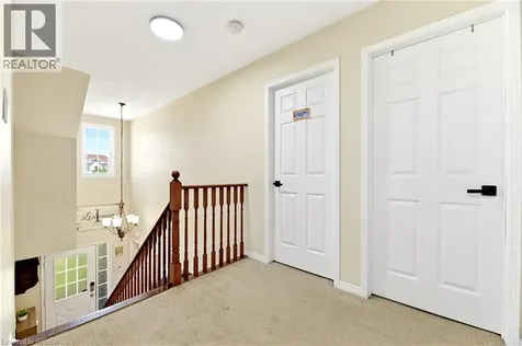 6 Jones Lane Brantford ON N3T 0B1