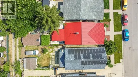 1054 Oak Street Windsor ON N9A 5G4