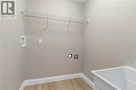 9 Norwich Street Brantford ON N3T 2B8