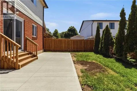 9 Norwich Street Brantford ON N3T 2B8