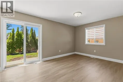 9 Norwich Street Brantford ON N3T 2B8