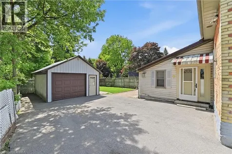 277 Main Street Delhi ON N4B 2M6