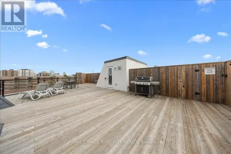 150 Greenfield Avenue Ottawa ON K1S 0X8