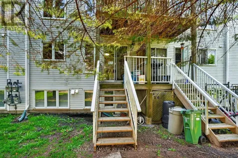 62 Briston Private Ottawa ON K1G 5P5