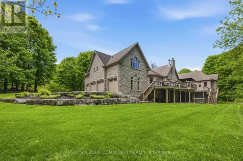 46 Lake Woods Drive Whitchurch-stouffville ON L4A 1P1
