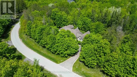 46 Lake Woods Drive Whitchurch-stouffville ON L4A 1P1