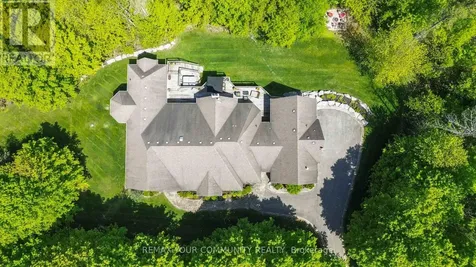 46 Lake Woods Drive Whitchurch-stouffville ON L4A 1P1