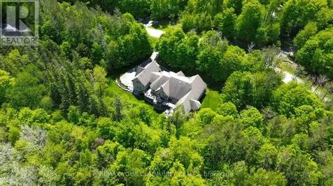 46 Lake Woods Drive Whitchurch-stouffville ON L4A 1P1