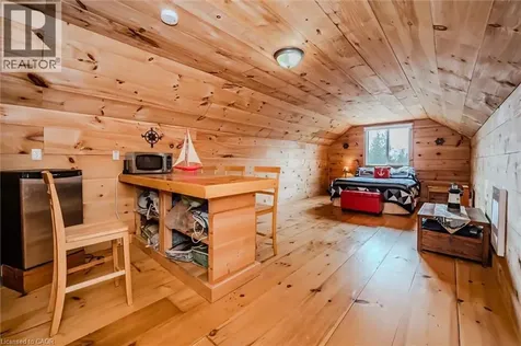 19 Eagle Road Tobermory ON N0H 2R0