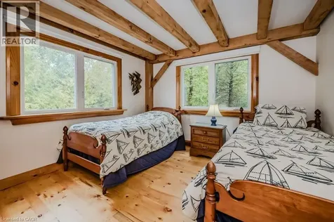 19 Eagle Road Tobermory ON N0H 2R0