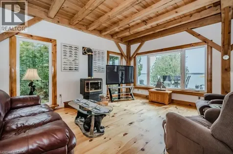 19 Eagle Road Tobermory ON N0H 2R0