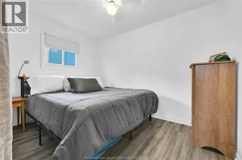 329 Parkside Drive Mcgregor ON N0R 1J0