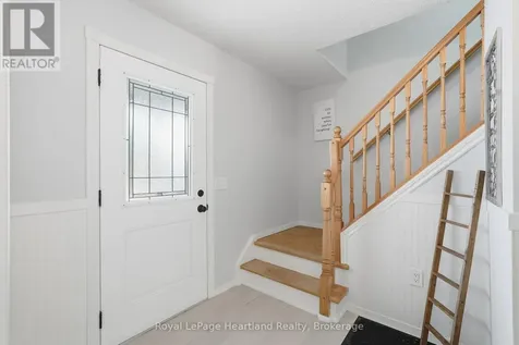 25 John Street West Minto ON N0G 1M0
