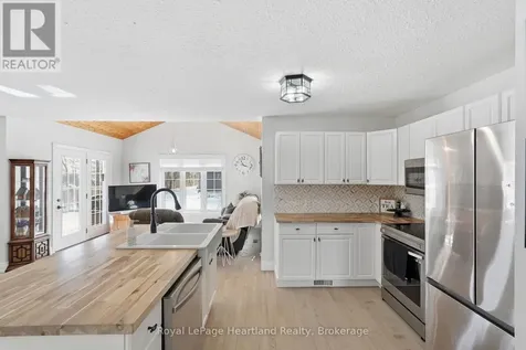 25 John Street West Minto ON N0G 1M0