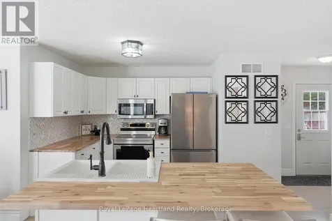 25 John Street West Minto ON N0G 1M0