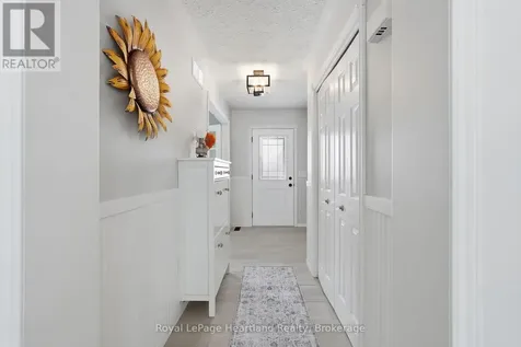 25 John Street West Minto ON N0G 1M0